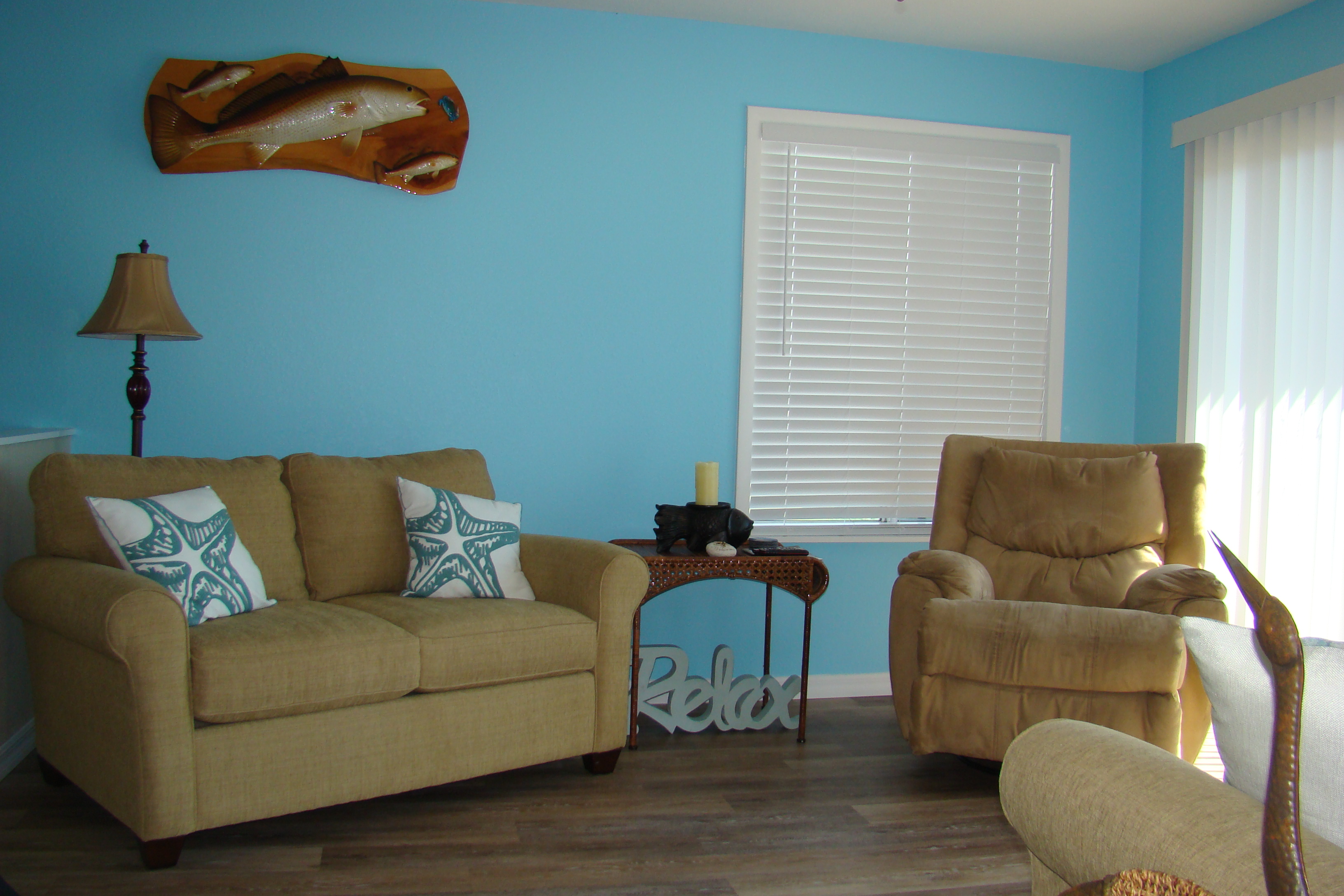 living-area - Florida Vacation Rentals - Horseshoe Beach Real Estate - Tammy Bryan